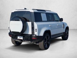 New 2026 Land Rover Defender 110 X-Dynamic SE video 2