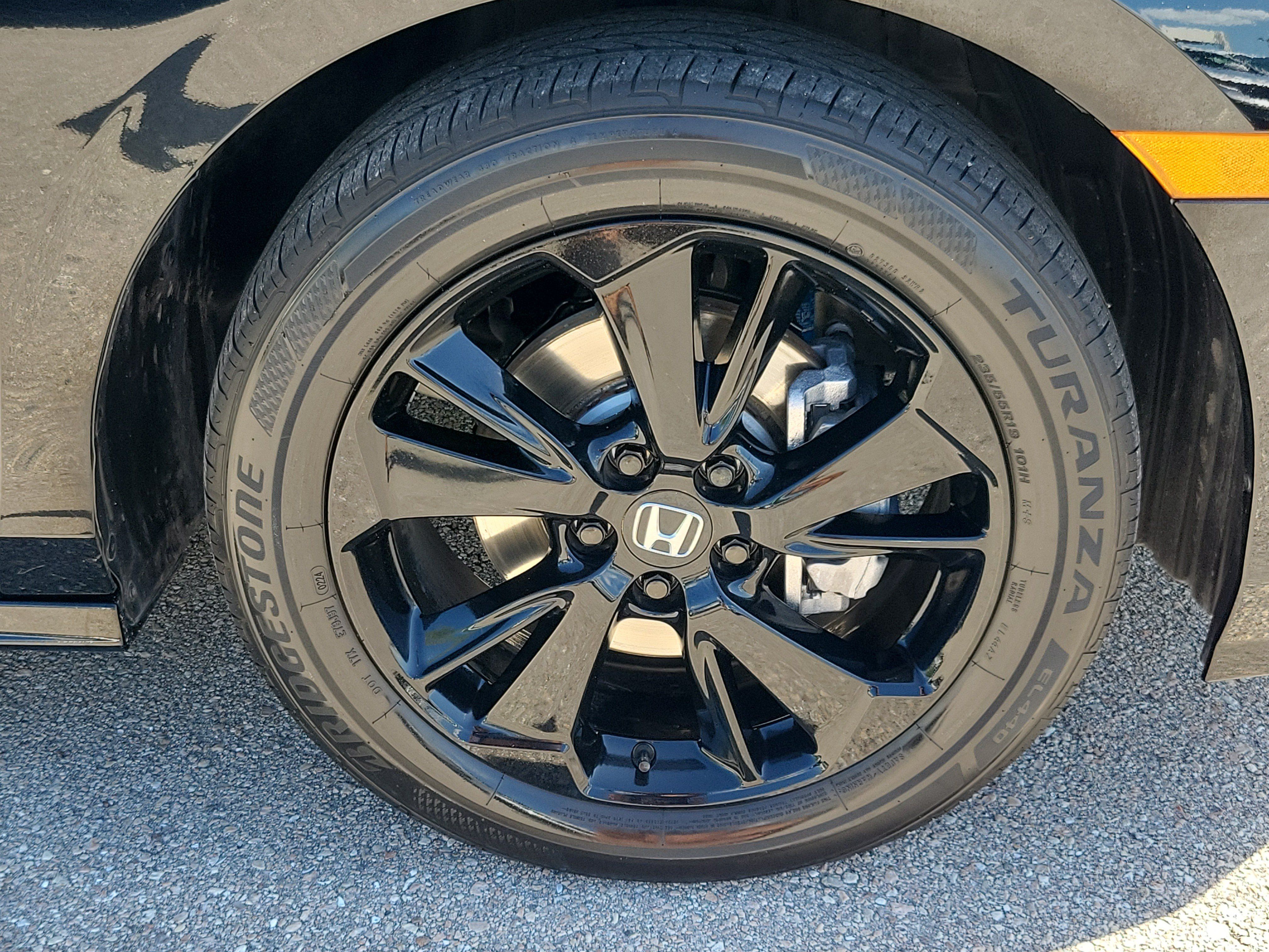 Used 2024 Honda Odyssey Sport image 13
