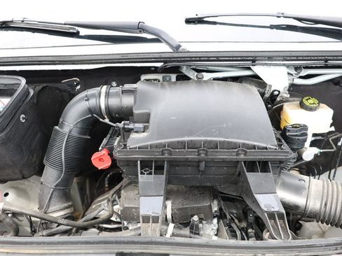 Used 2023 Mercedes-Benz Sprinter 2500 image 25