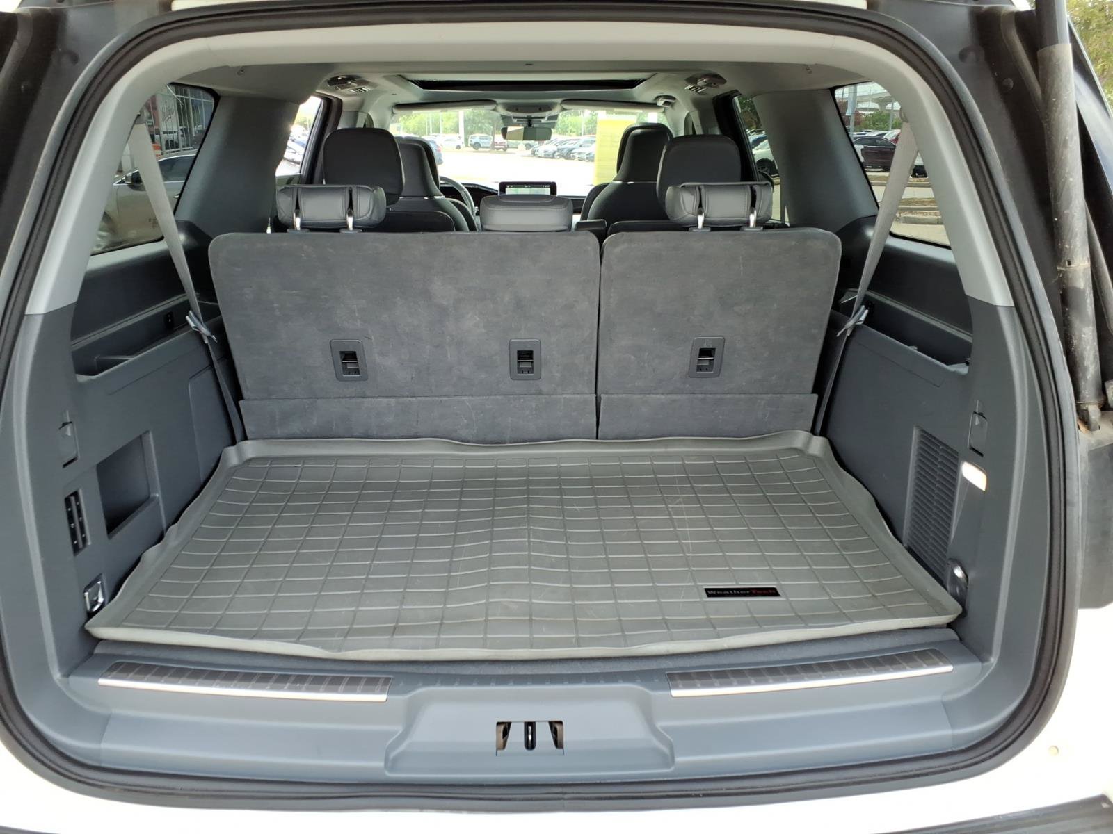 Used 2021 Lincoln Navigator L Reserve w/ Luxury Package AWD/4WD image 13