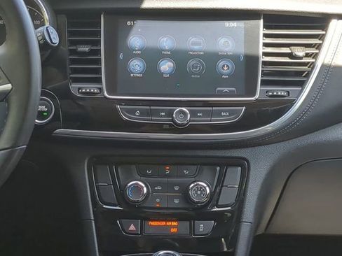 Used 2020 Buick Encore Preferred FWD image 17