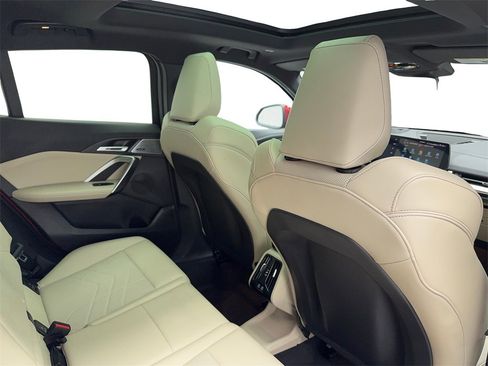 Used 2025 BMW X2 xDrive28i w/ Premium Package image 49
