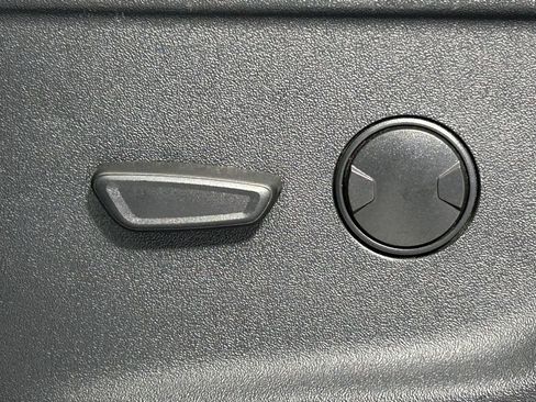 Used 2024 Ford F250 XLT image 28