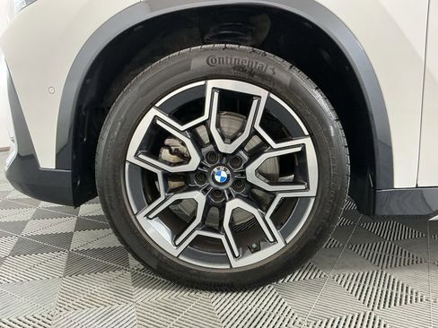 Certified 2025 BMW X1 xDrive28i w/ Technology Package image 33