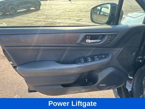 Used 2019 Subaru Outback 2.5i Limited w/ Popular Package #2 AWD/4WD image 10
