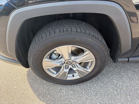 Used 2025 Toyota RAV4 XLE image 9