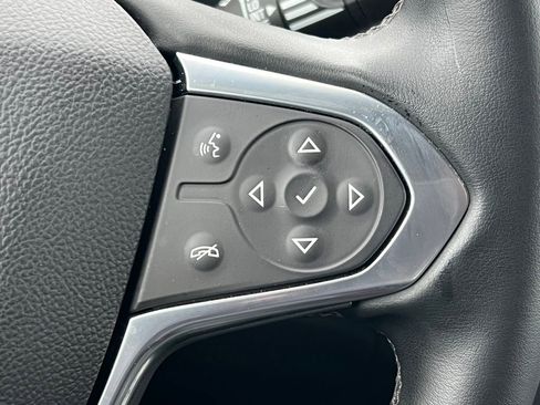 Used 2023 Chevrolet Traverse LT w/ Rear Camera Mirror Package AWD/4WD image 20