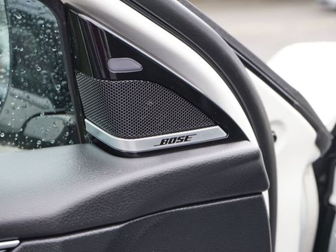 Used 2018 INFINITI QX30 Premium w/ Technology Package image 16