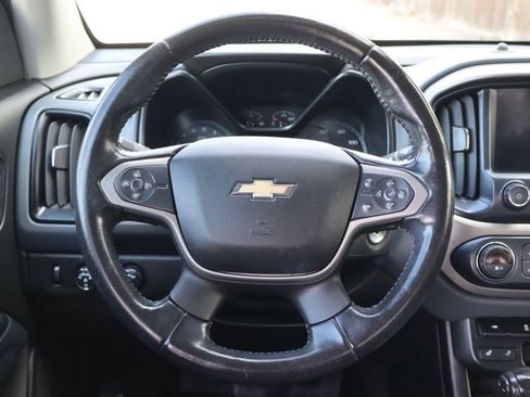 Used 2018 Chevrolet Colorado Z71 image 18