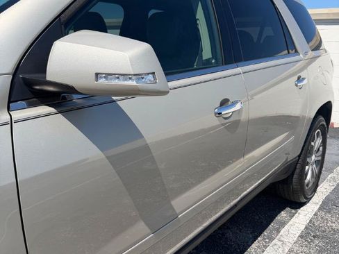 Used 2015 GMC Acadia SLT FWD image 43