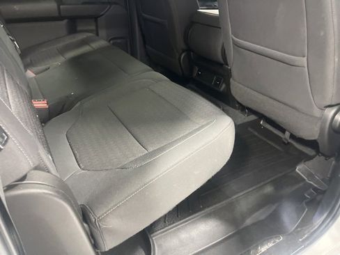 Used 2022 Chevrolet Silverado 2500 Custom w/ Custom Value Package image 27