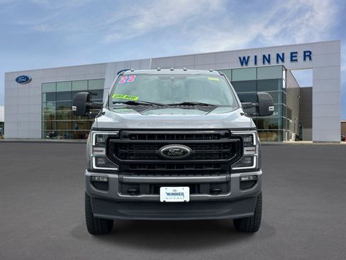 Used 2022 Ford F250 Lariat w/ Black Appearance Package AWD/4WD image 6