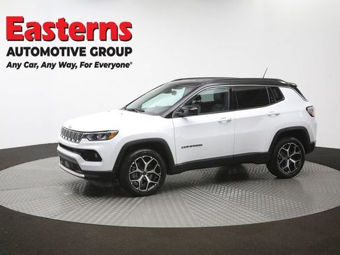 Used 2025 Jeep Compass Limited AWD/4WD image 58
