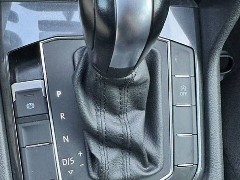 Used 2021 Volkswagen Tiguan S FWD image 20