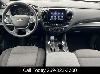 Certified 2023 Chevrolet Traverse LT w/ Rear Camera Mirror Package video 2