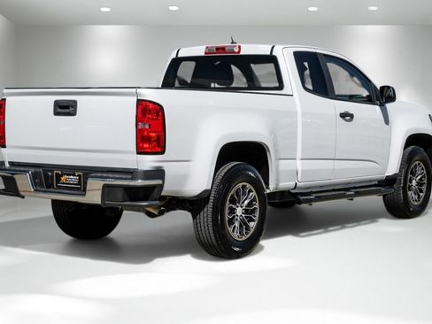 Used 2019 Chevrolet Colorado W/T RWD image 6