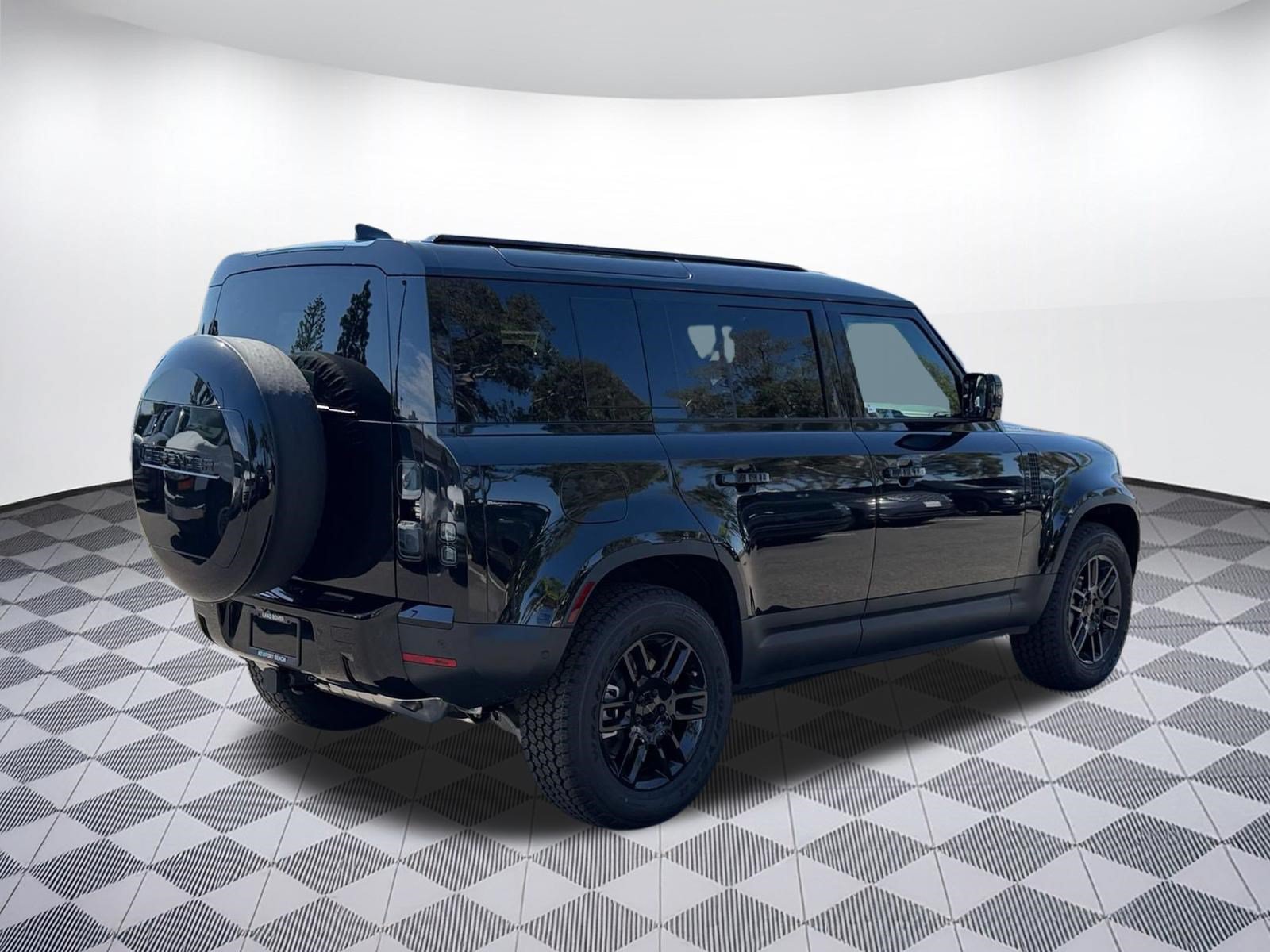 New 2026 Land Rover Defender 110 S AWD/4WD image 9