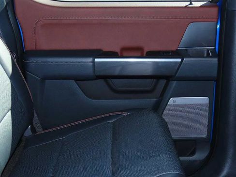 Certified 2021 Ford F150 Lariat w/ Equipment Group 502A High image 24