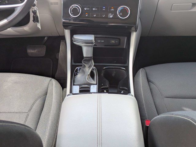 Used 2022 Hyundai Tucson SE FWD image 18