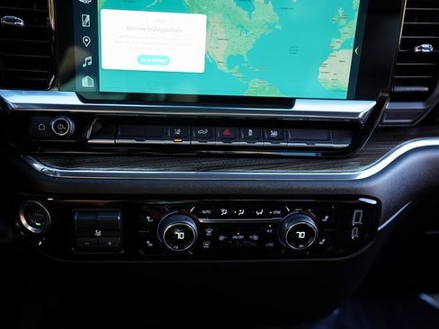 Used 2025 Chevrolet Silverado 2500 LT w/ Convenience Package image 29