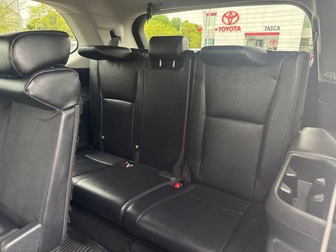 Used 2024 Toyota Grand Highlander AWD image 40