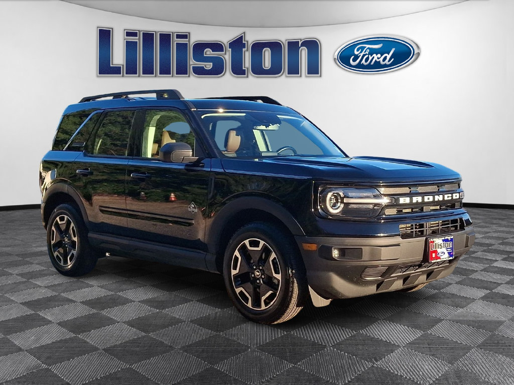 Certified 2023 Ford Bronco Sport Outer Banks w/ Tech Package AWD/4WD image 3