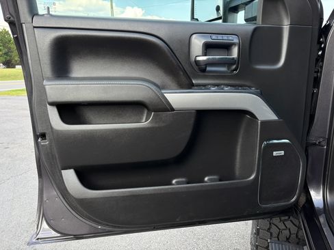 Used 2015 Chevrolet Silverado 2500 LTZ w/ Duramax Plus Package AWD/4WD image 14
