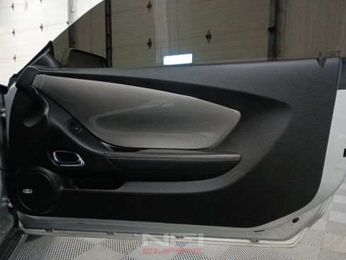 Used 2010 Chevrolet Camaro SS w/ LPO, Ground Effects Package RWD image 48