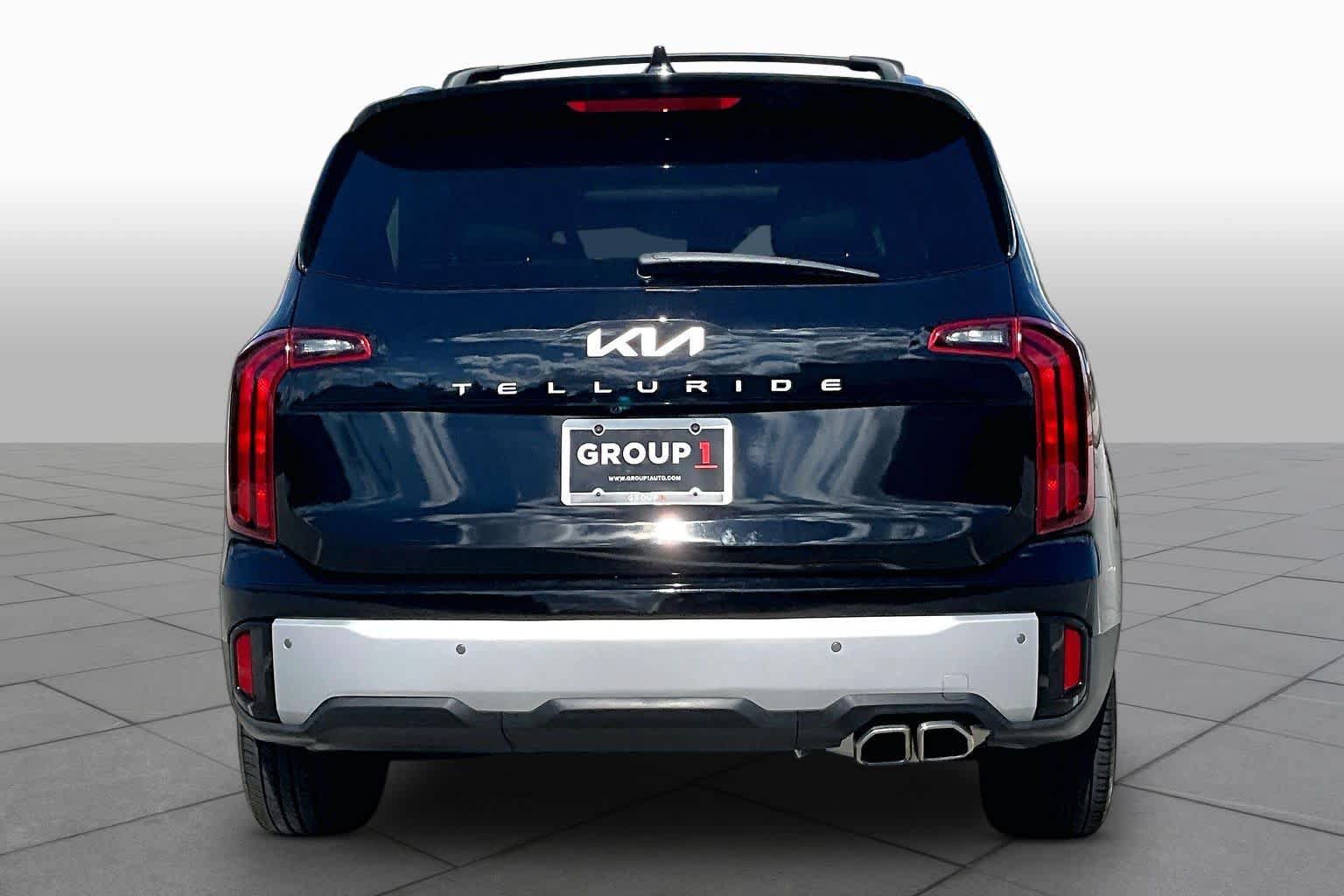 Used 2024 Kia Telluride S w/ S Sunroof Package FWD image 5