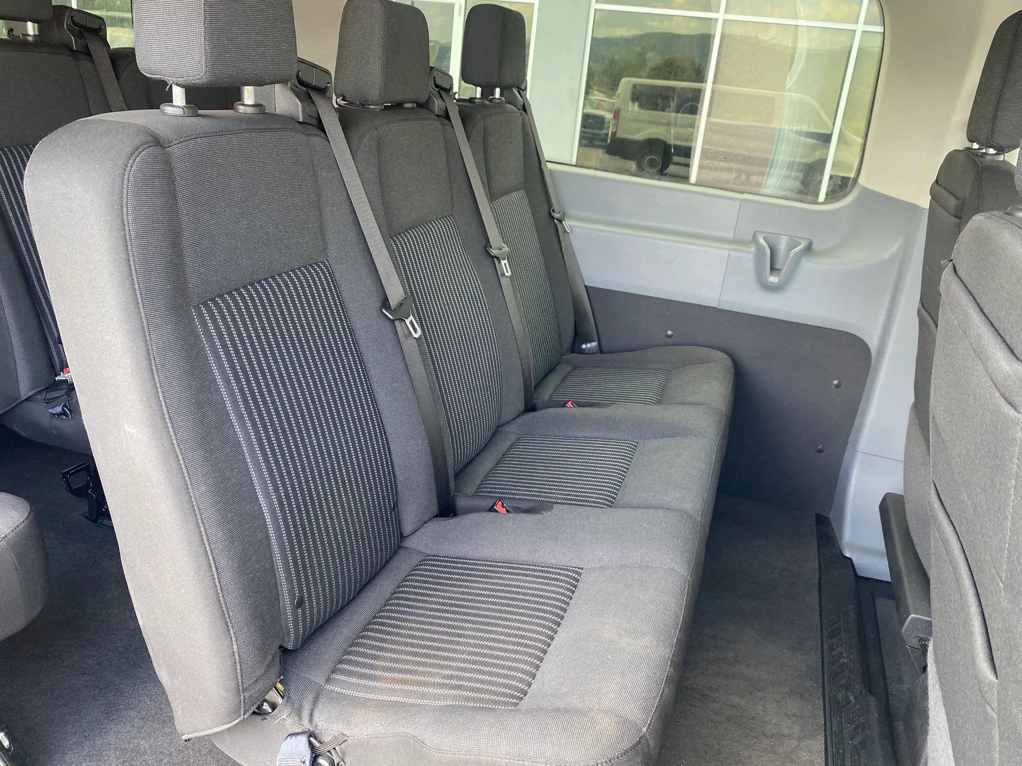 Used 2018 Ford Transit 350 XL RWD image 27