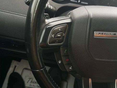 Used 2019 Land Rover Range Rover Evoque image 26