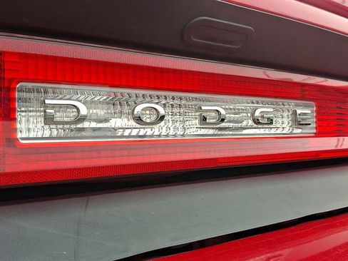 Used 2011 Dodge Challenger R/T image 27