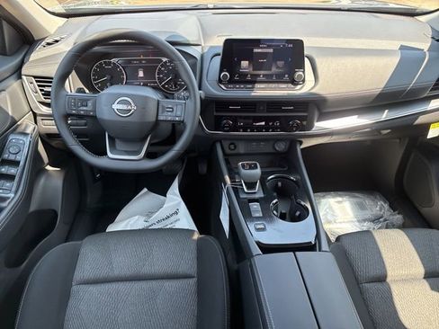 New 2026 Nissan Rogue SV image 12