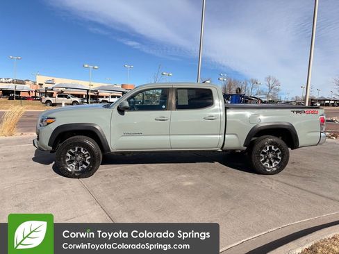 Used 2023 Toyota Tacoma 4x4 Double Cab image 4