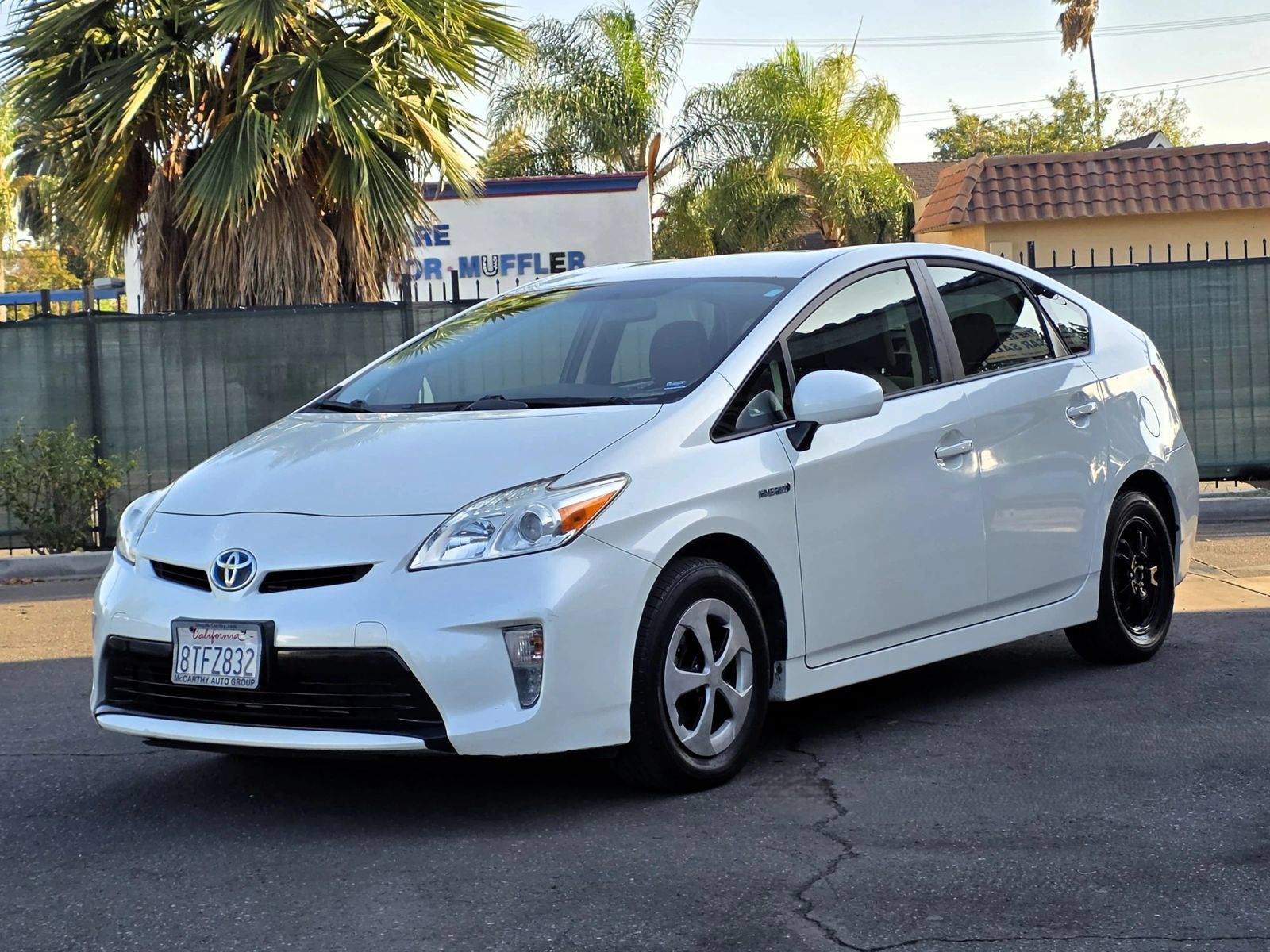 Used 2015 Toyota Prius Three FWD image 1
