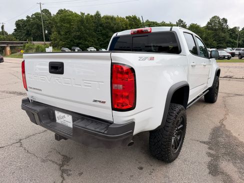 Used 2022 Chevrolet Colorado ZR2 w/ ZR2 Dusk Special Edition AWD/4WD image 6