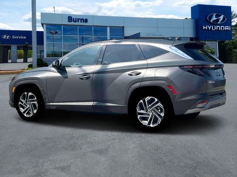 New 2025 Hyundai Tucson Limited image 4
