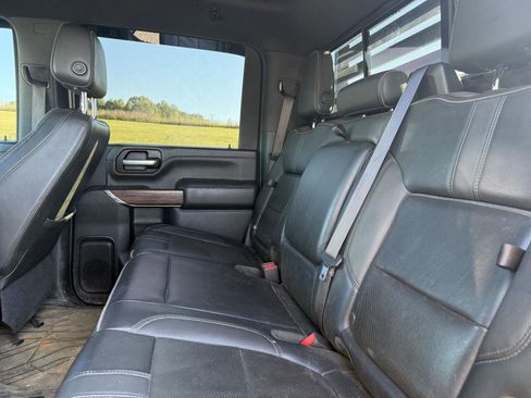Used 2022 Chevrolet Silverado 3500 High Country image 17