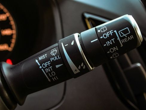 Used 2021 Acura RDX w/ Technology Package image 30