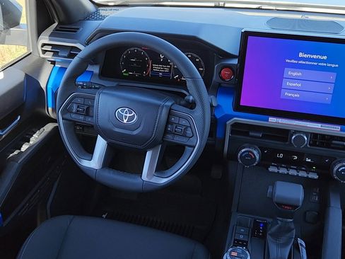 New 2025 Toyota Tacoma TRD Off-Road image 5