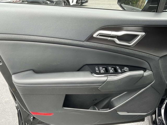Used 2023 Kia Sportage EX FWD image 16