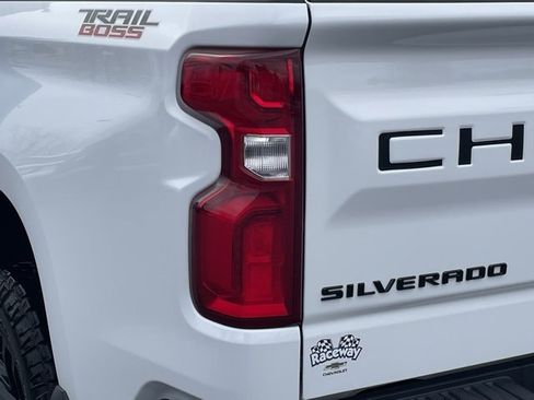 Certified 2020 Chevrolet Silverado 1500 LT Trail Boss image 23