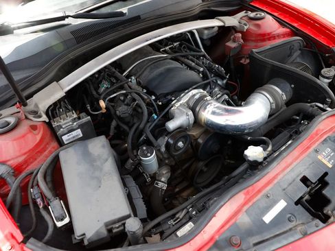 Used 2015 Chevrolet Camaro SS w/ SS Performance Package RWD image 41