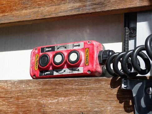 Used 2016 Ford F650 2WD Regular Cab Super Duty image 13