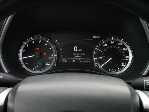 Certified 2024 Toyota Highlander XLE image 21