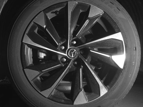 Used 2025 MAZDA CX-50 2.5 Hybrid w/ Premium Plus Pkg image 12