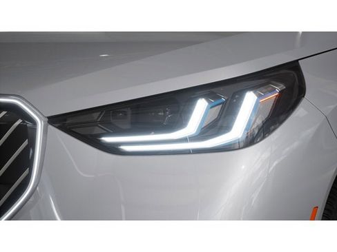 New 2026 BMW X3 xDrive30 w/ Premium Package AWD/4WD image 6