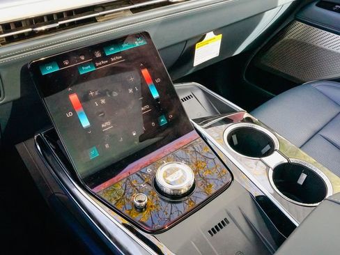 New 2025 Cadillac Escalade IQ Sport 2 image 20