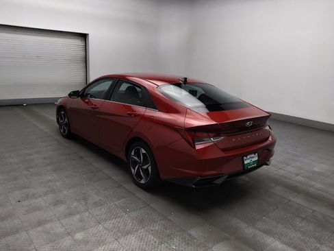 Used 2022 Hyundai Elantra SEL w/ Convenience + Premium Package FWD image 5