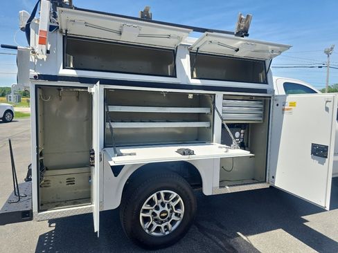 Used 2015 Chevrolet Silverado 3500 W/T RWD image 13